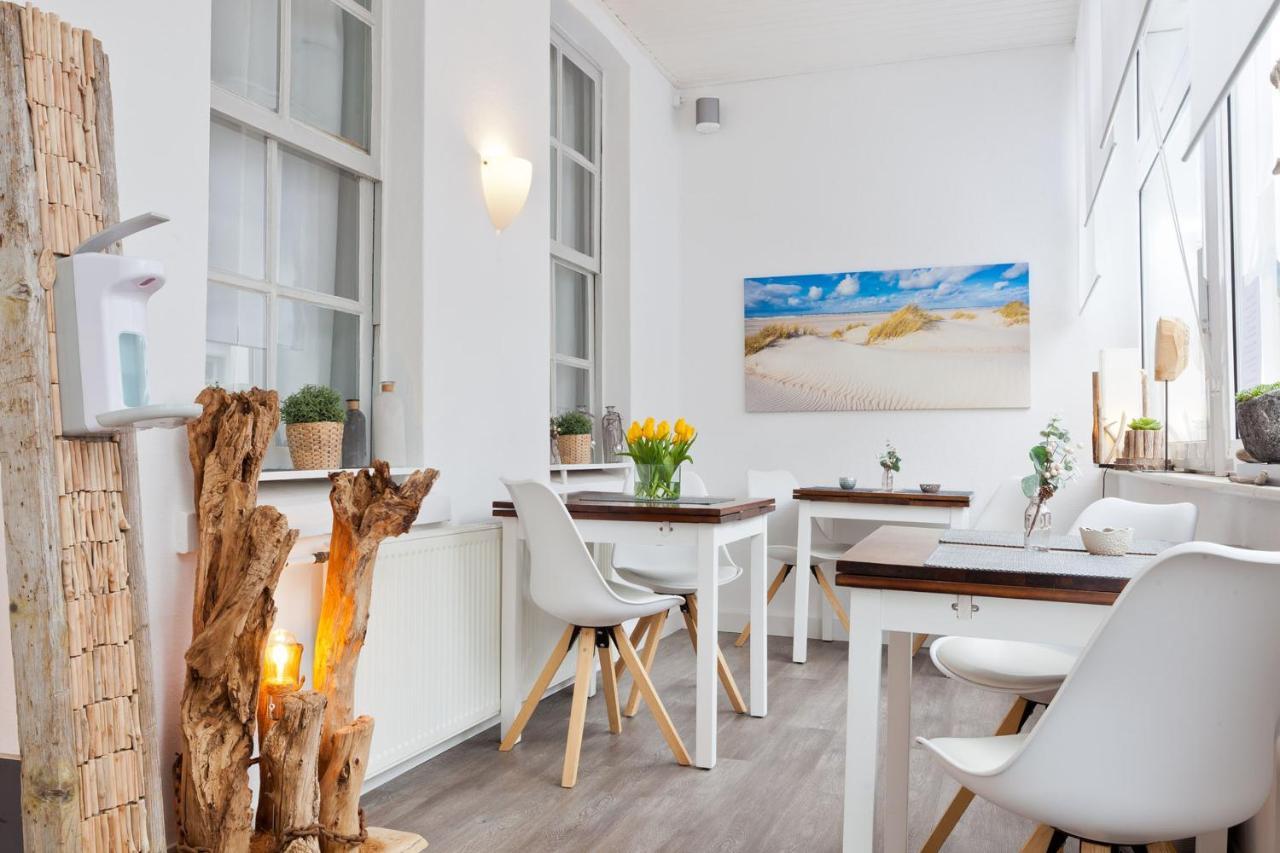 Haus Menno Janssen - Doppelzimmer Norderney Exteriör bild